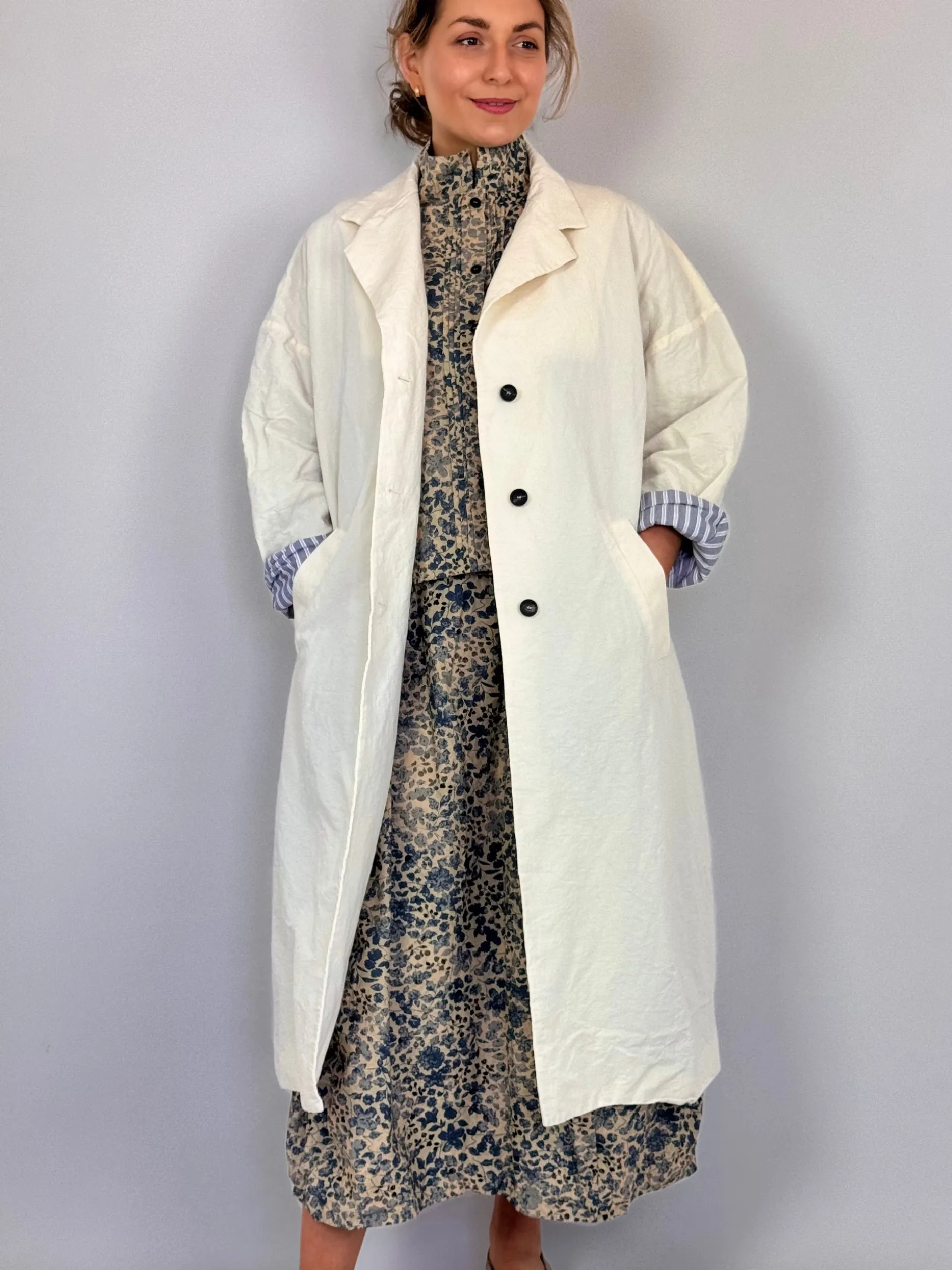 Bergfabel Moon Coat Off-White