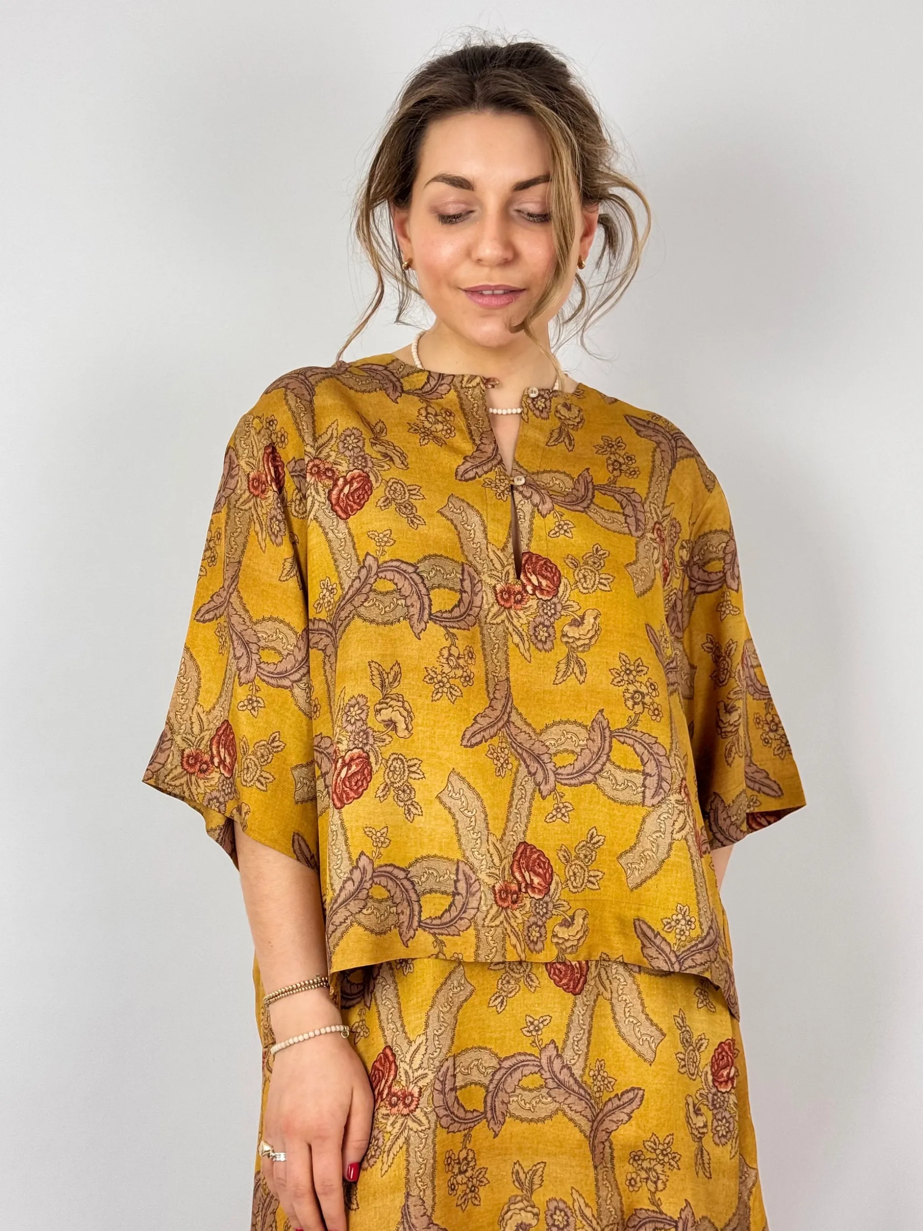 Tapis Noir Cali Blouse Yellow